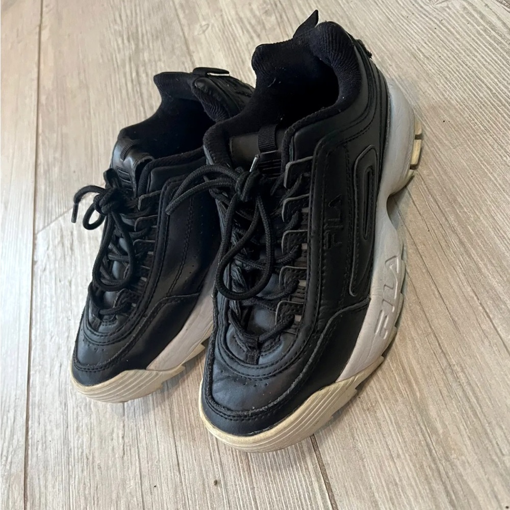 FILA Disruptor - Black Leather Women’s Sneakers Chunky - Size 6